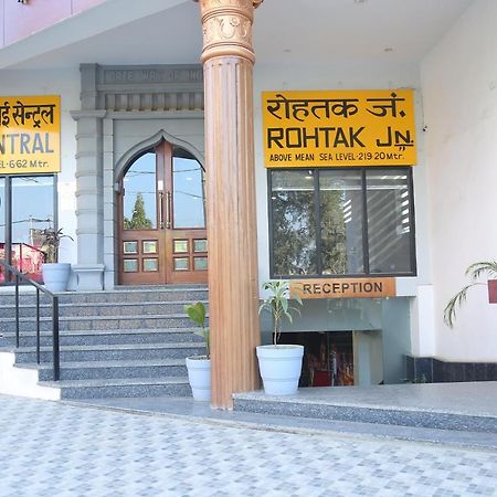 Hotel Inter Urban Rohtak Exterior foto